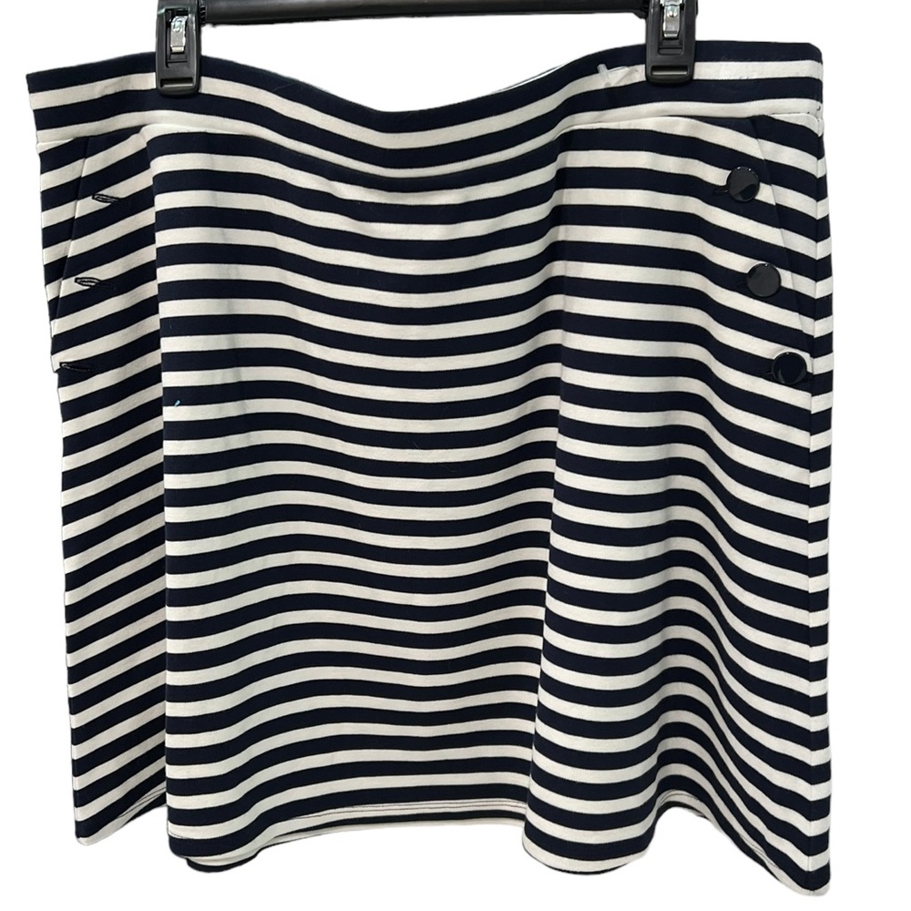 Skirt Ann Taylor LOFT Skirt XL Navy White Striped Above The Knee Pull On Stretch